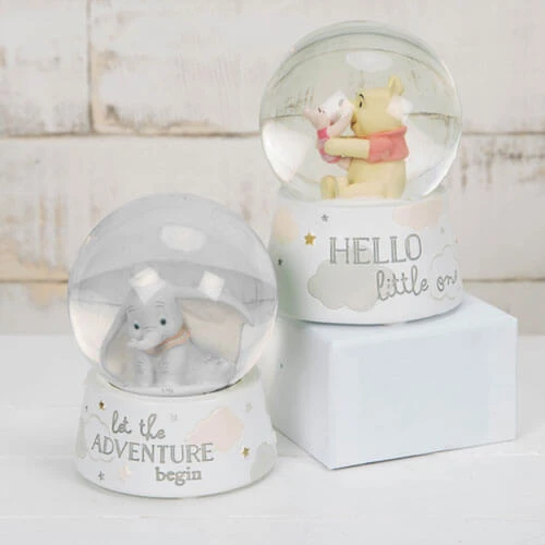 Disney Pooh & Piglet Pooh Snow Globe 3 Disney Pooh & Piglet Pooh Snow Globe - Image 3