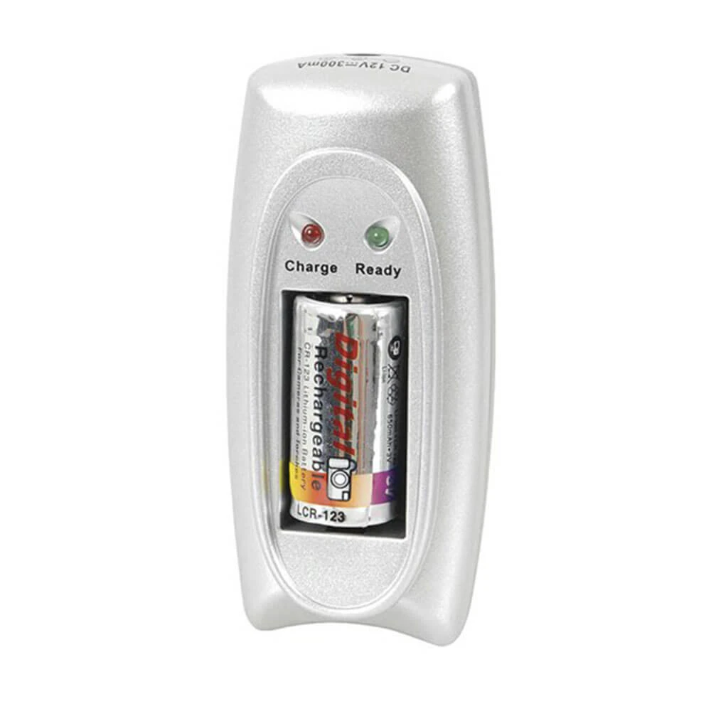 Lithium Ion Battery Charger (Li-Ion CR123A) 1 Lithium Ion Battery Charger (Li-Ion CR123A)